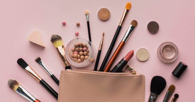 Ultimate Tips on Cleaning Your Makeup Tools