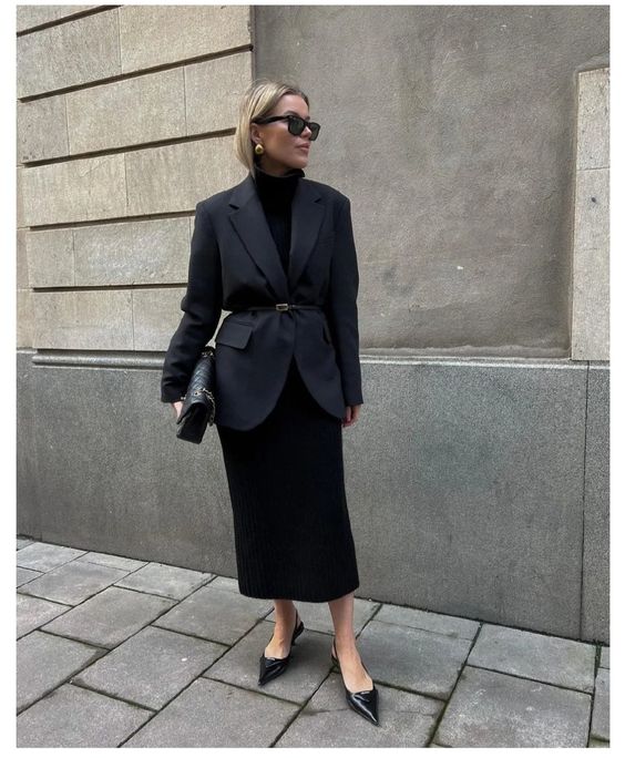 Big Power Outfit Ideas for the Bold & Bossy